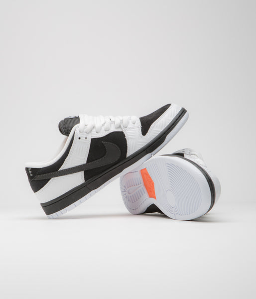 nike-sb-x-tightbooth-dunk-low- nike-sb-x-tightbooth-dunk-low-