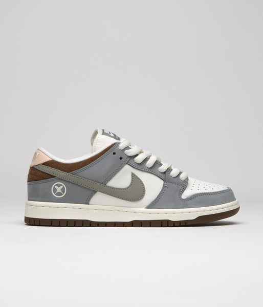 Nike SB x Yuto Horigome Dunk Low Pro Shoes - Wolf Grey / Iron Grey - Sail