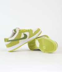 Nike SB Dunk Low Pro Apple Shoes - Atomic Green / Chlorophyll - Atomic Green thumbnail