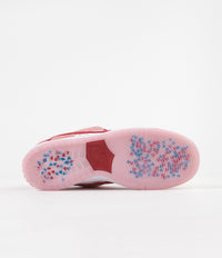 Nike SB 'Strangelove' Dunk Low Pro Shoes - Bright Melon / Gym Red - Medium Soft Pink thumbnail