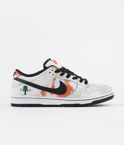 Nike SB 'Raygun Tie-Dye' Dunk Low Pro Shoes - White / Black