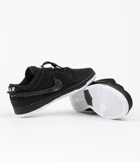 Nike SB x Gnarhunters Dunk Low Pro Shoes - Black / Black - White thumbnail