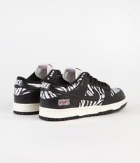 Nike SB x Quartersnacks Dunk Low OG Shoes - Black / White thumbnail