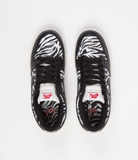 Nike SB x Quartersnacks Dunk Low OG Shoes - Black / White thumbnail