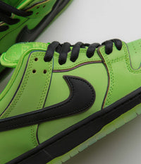 Nike SB x Powerpuff Girls Dunk Low Pro 'Buttercup' Shoes - Mean Green / Black - Lotus Pink thumbnail