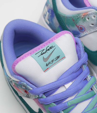 Nike SB x Futura Laboratories Dunk Low OG Shoes - Bleached Aqua / Geode Teal - White