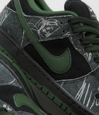 Nike SB x There Skateboards Dunk Low Shoes - Black / Gorge Green - Summit White thumbnail