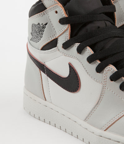 Nike SB Air Jordan 1 OG Defiant Shoes - Light Bone / Black - Crimson Tint - Hyper Pink