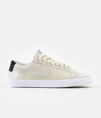 Nike SB Blazer Low GT Medicom Shoes - Light Cream / Light Cream - Black thumbnail
