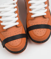 Nike SB x Concepts Dunk Low OG 'Orange Lobster' Shoes - Orange Frost / Electro Orange - White thumbnail