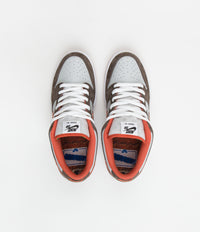 Nike SB x Crushed DC Dunk Low Pro Shoes - Olive Grey / Manta Orange - Rattan thumbnail
