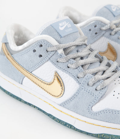 Nike SB x Sean Cliver Dunk Low Preschool Shoes - Psychic Blue / Metallic Gold - White