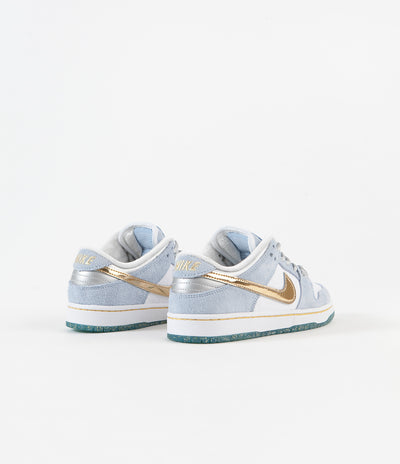 Nike SB x Sean Cliver Dunk Low Preschool Shoes - Psychic Blue / Metallic Gold - White