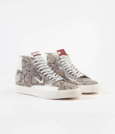 Nike SB x Soulland Blazer Mid Shoes - Light Bone / White - Pure Platinum